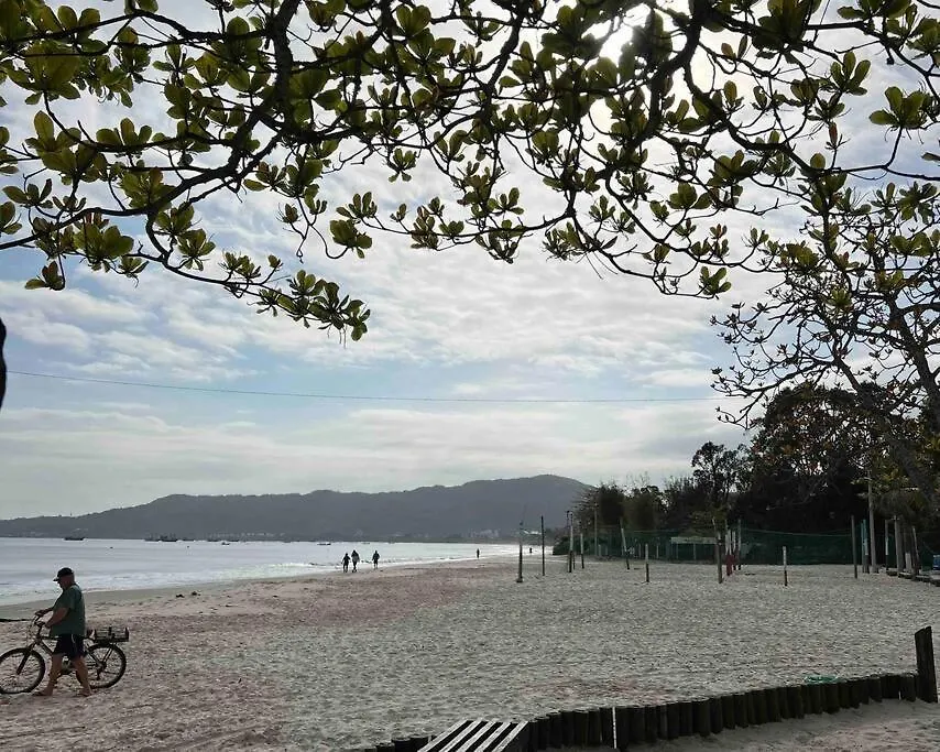 Ap Top Canasvieiras 01 - Apartamento Em Canasvieiras Com Piscina E 2 Garagens Florianopolis