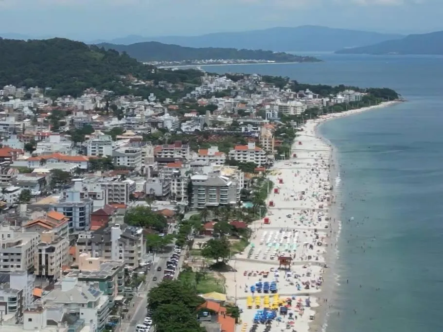 Apartment Ap Top Canasvieiras 01 - Apartamento Em Canasvieiras Com Piscina E 2 Garagens Florianopolis