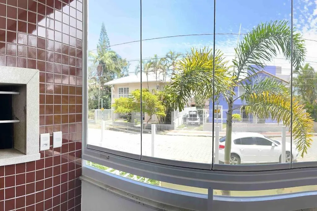 Ap Top Canasvieiras 01 - Apartamento Em Canasvieiras Com Piscina E 2 Garagens Florianopolis Brazil