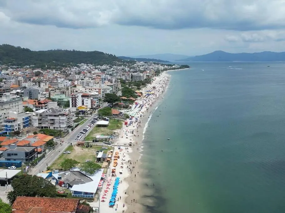 Apartment Ap Top Canasvieiras 01 - Apartamento Em Canasvieiras Com Piscina E 2 Garagens Florianopolis Brazil
