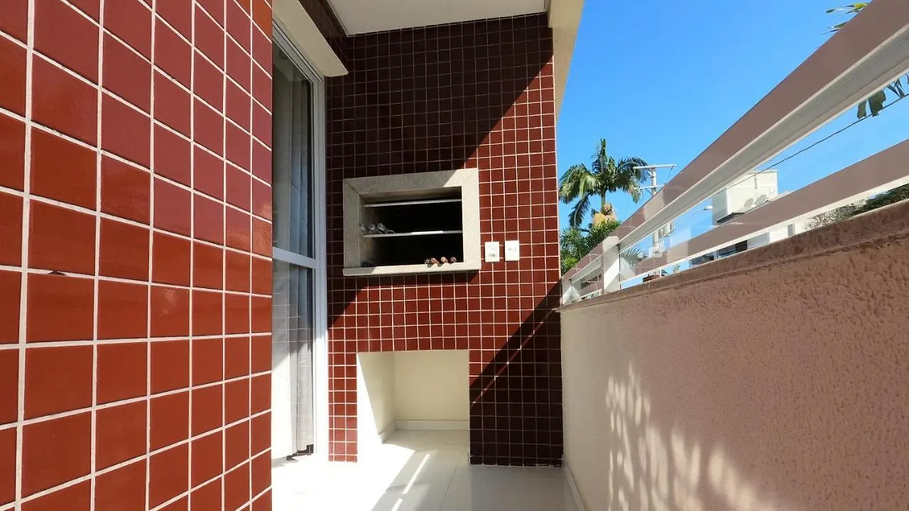 Ap Top Canasvieiras 01 - Apartamento Em Canasvieiras Com Piscina E 2 Garagens Florianopolis Apartment