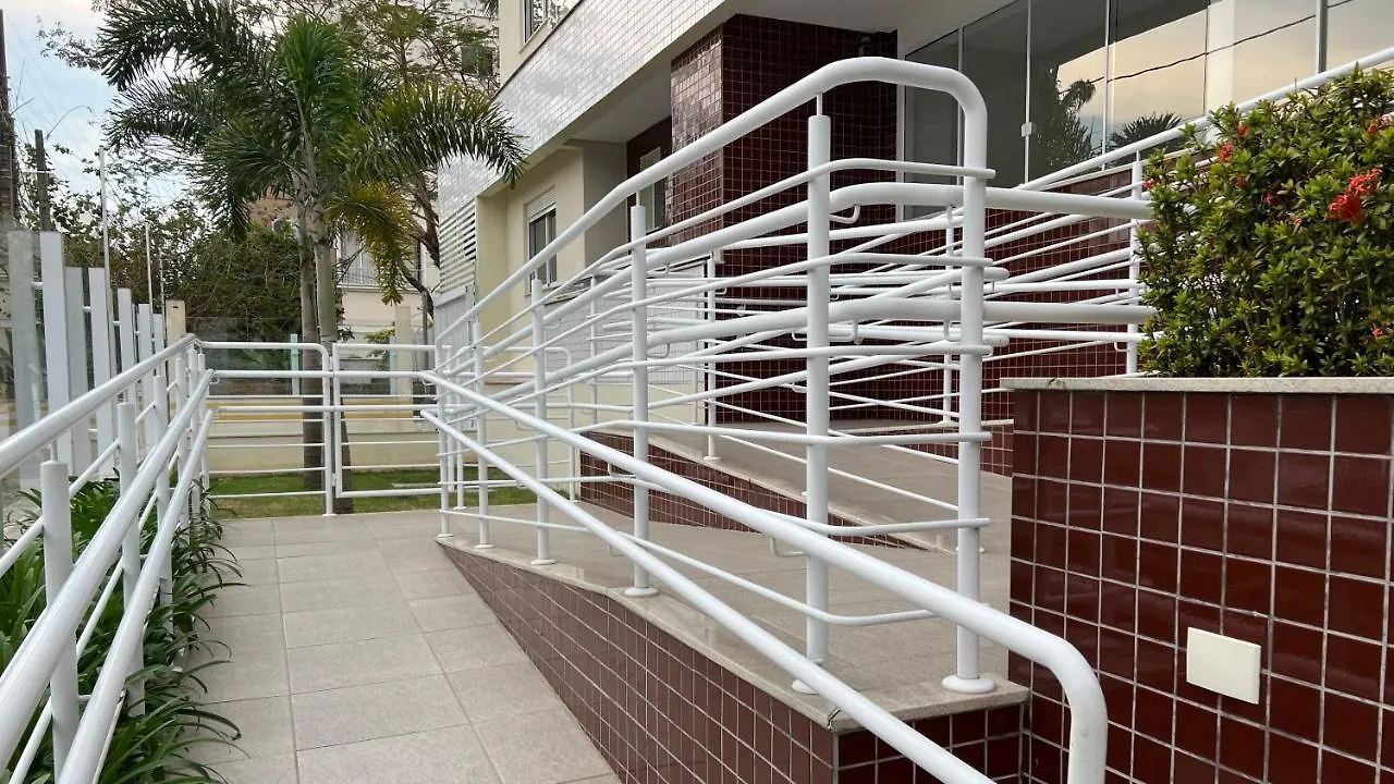 Ap Top Canasvieiras 01 - Apartamento Em Canasvieiras Com Piscina E 2 Garagens Florianopolis