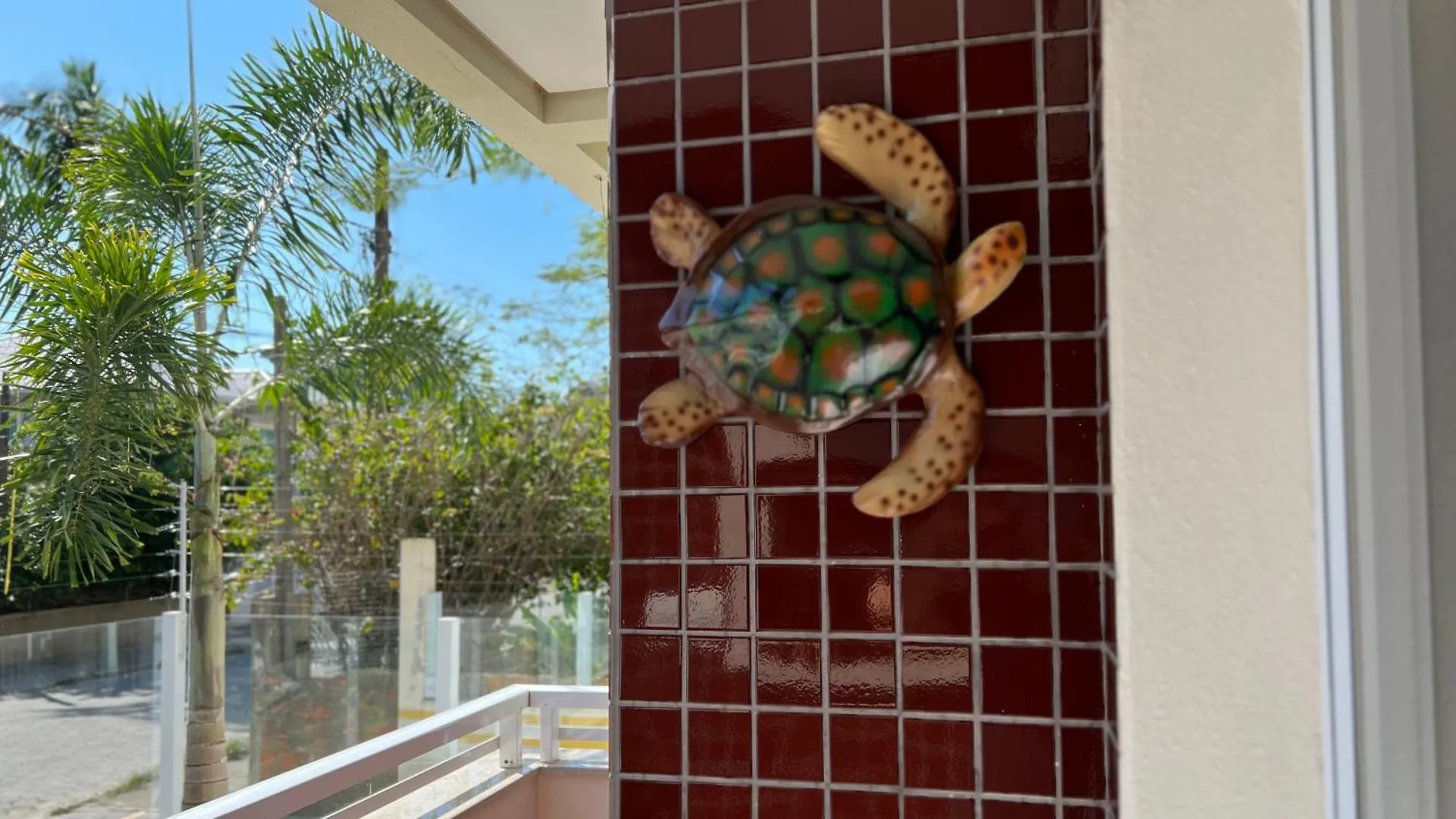 Ap Top Canasvieiras 01 - Apartamento Em Canasvieiras Com Piscina E 2 Garagens Florianopolis